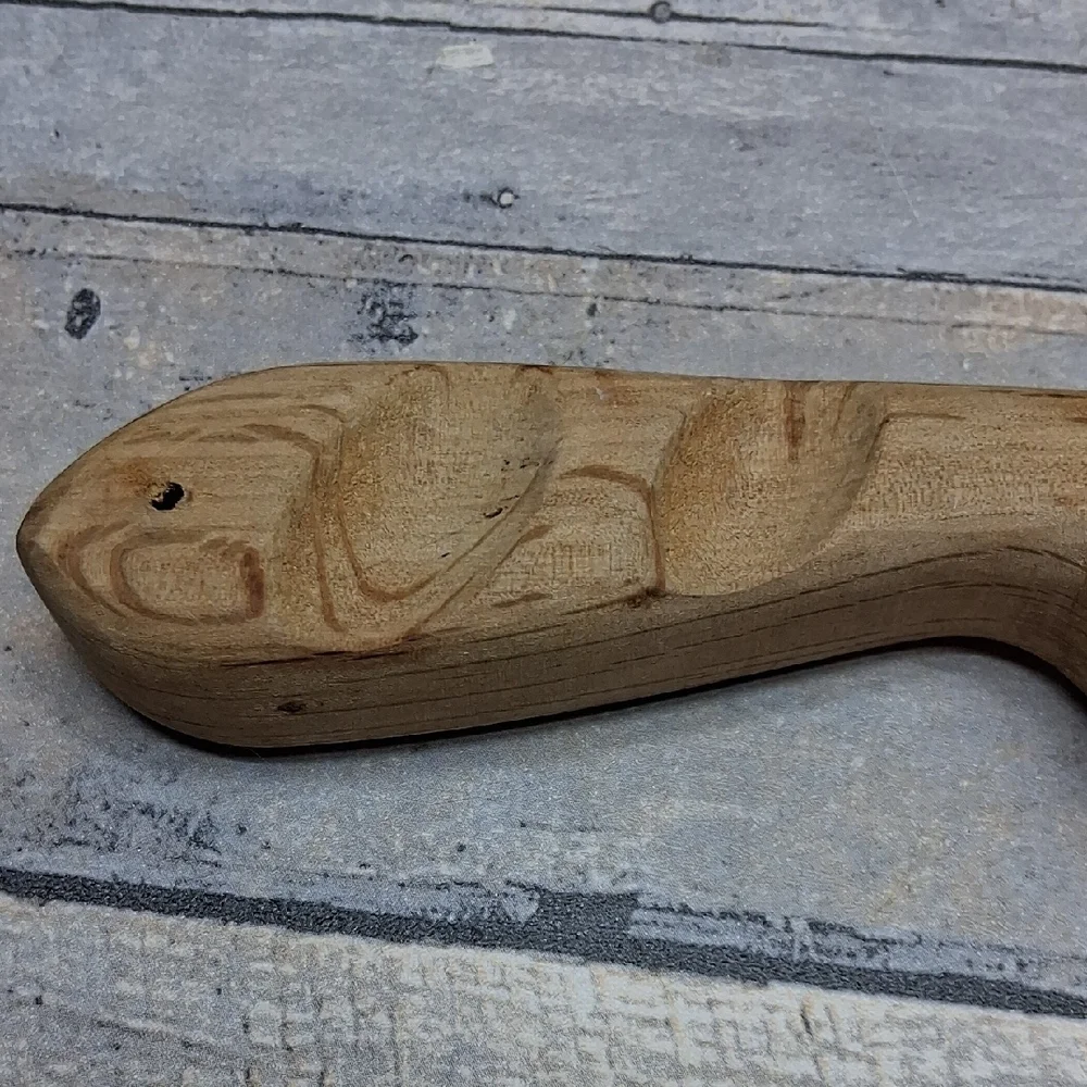 Wooden Handle Bowed Bread Knife